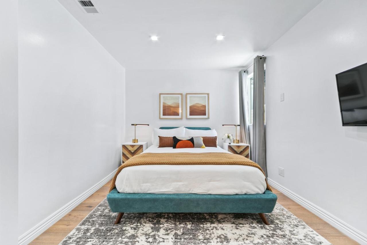 Studio City Contemporary Villa With Pool Sleeps 10 Los Angeles Exterior foto