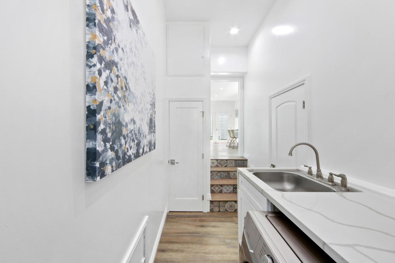 Studio City Contemporary Villa With Pool Sleeps 10 Los Angeles Exterior foto