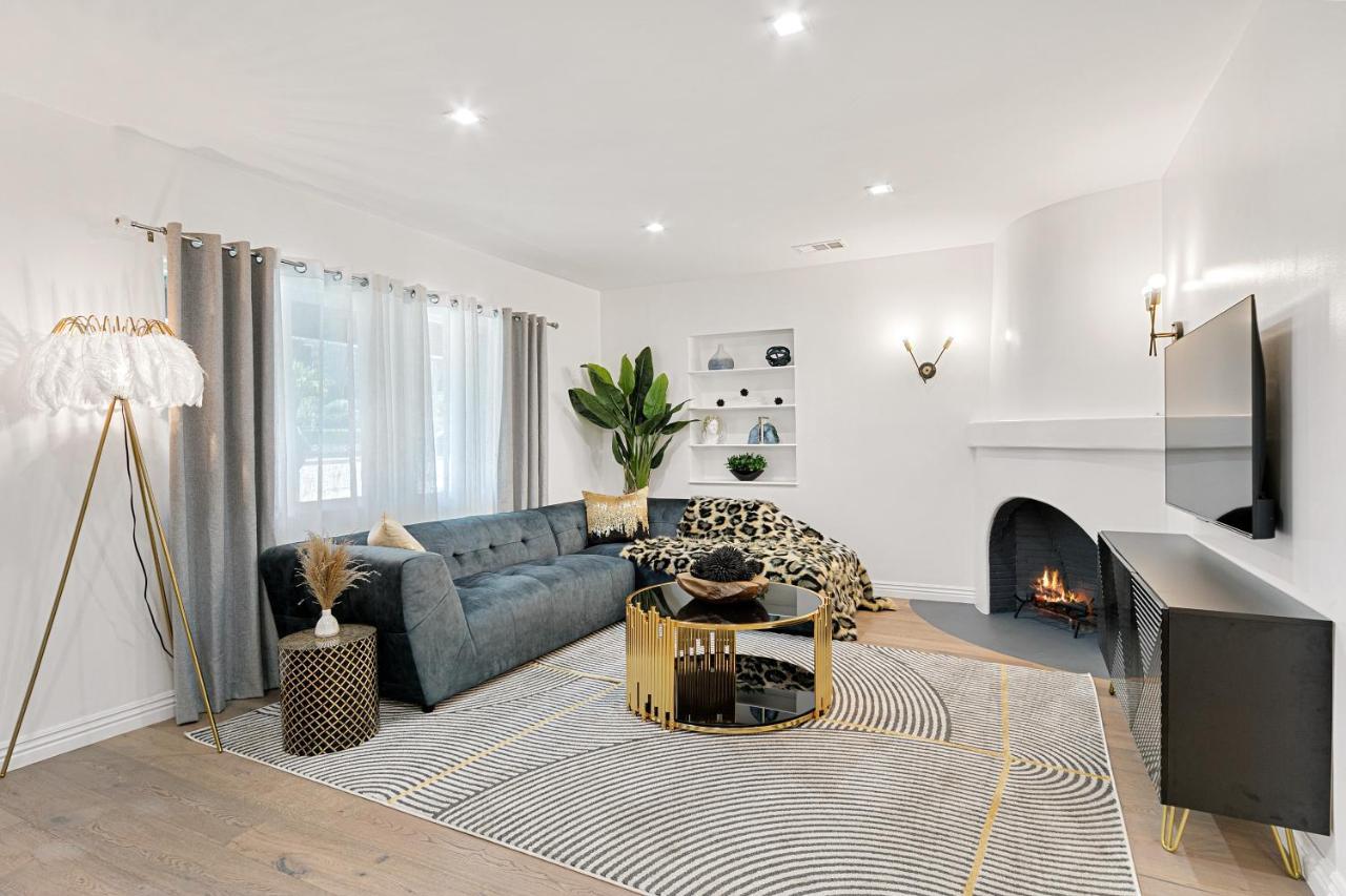 Studio City Contemporary Villa With Pool Sleeps 10 Los Angeles Exterior foto